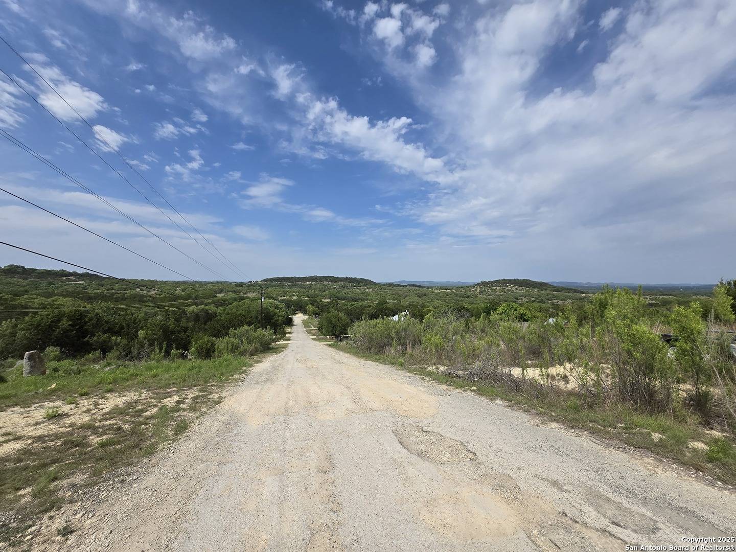 Bandera, TX 78003,555 IROQUOIS TRL