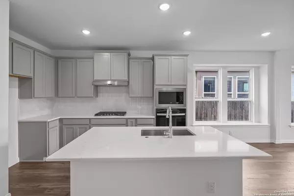 San Antonio, TX 78254,10828 Coppola