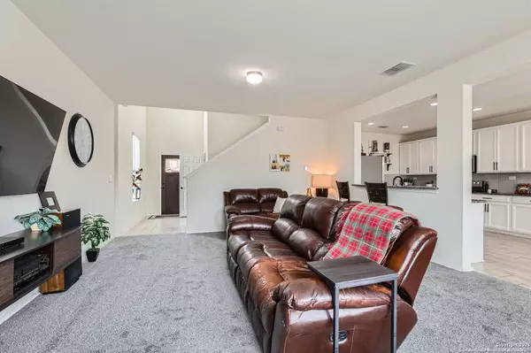 San Antonio, TX 78254,12002 Canyon Rock Ln