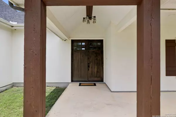 Lytle, TX 78052,177 E Short Meadow Dr