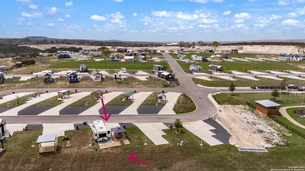 Fredericksburg, TX 78624,5386 RANCH ROAD 1376 #102