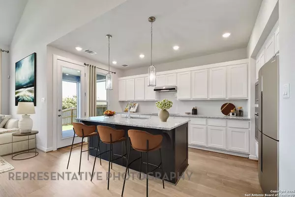 Cibolo, TX 78108,115 Red Deer