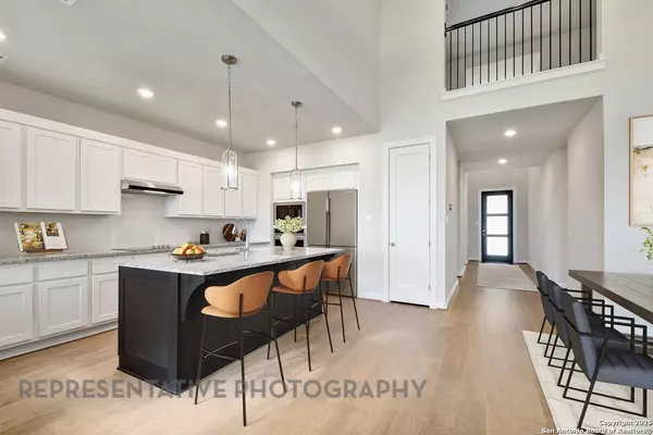 Cibolo, TX 78108,115 Red Deer