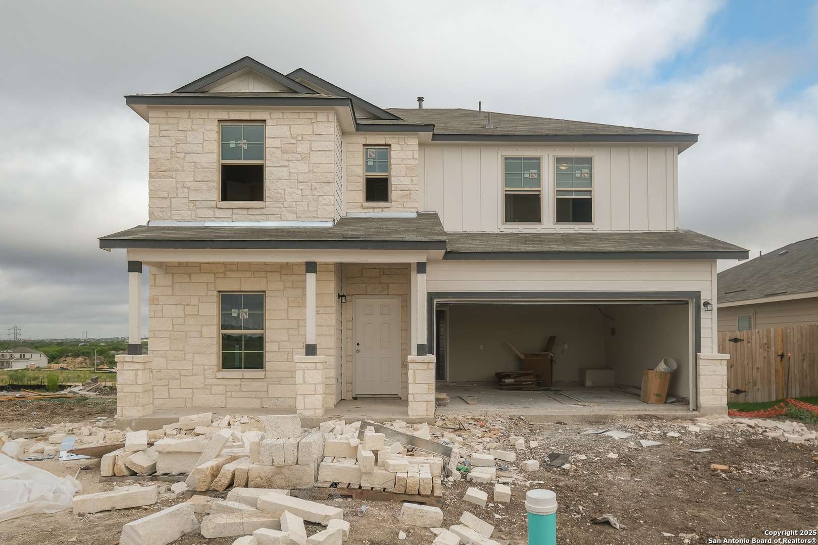 San Antonio, TX 78222,8309 Roadrunner Passage