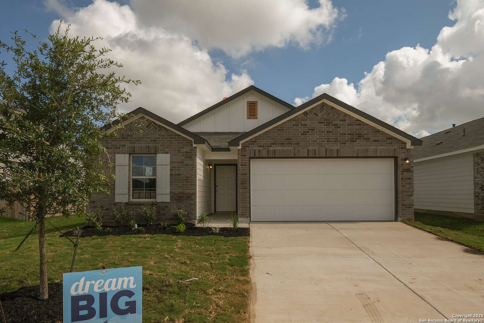 5911 Caliche Falls, San Antonio, TX 78222