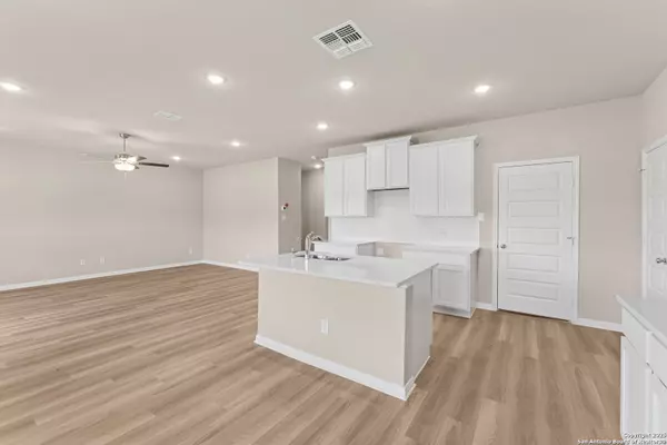 San Antonio, TX 78252,8514 Smithers Avenue