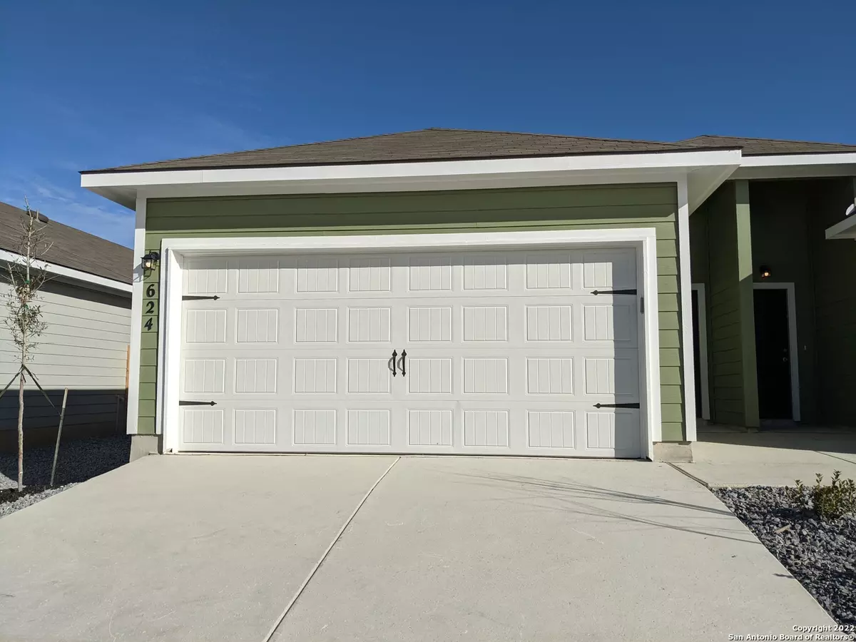Seguin, TX 78155,624 Heathers Way