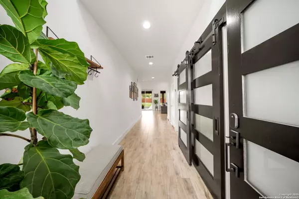 San Antonio, TX 78251,2114 Village