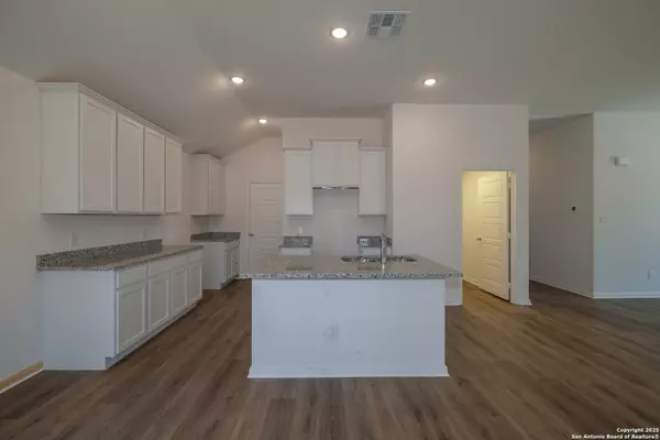 San Antonio, TX 78245,15451 Jake Crossing