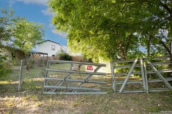 San Antonio, TX 78207,1203 Rivas St 1