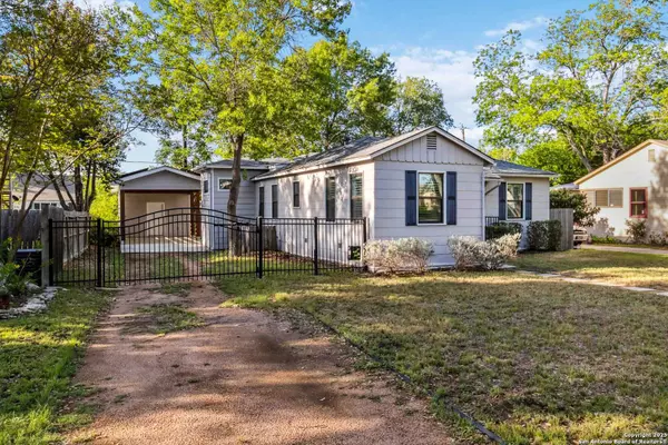 San Antonio, TX 78209,124 Harmon