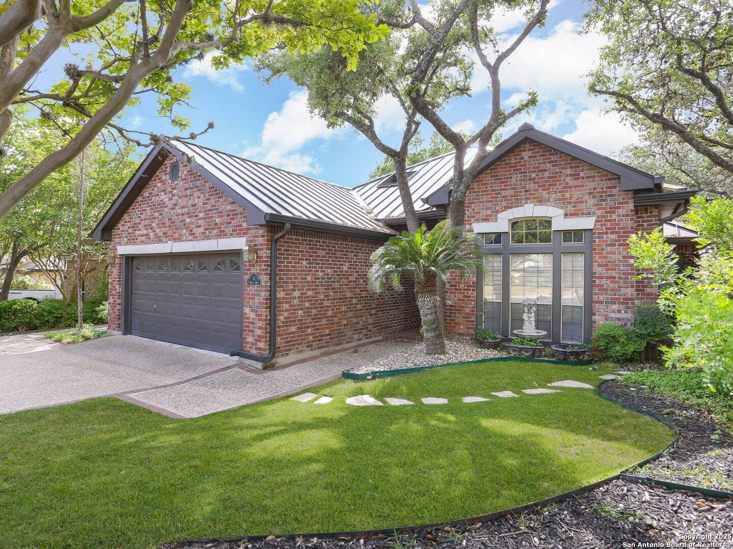 6 Regent Arms, San Antonio, TX 78257