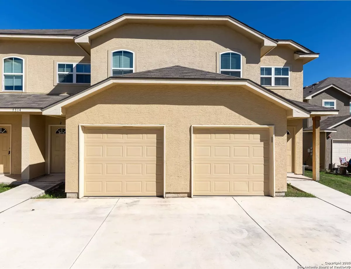 Converse, TX 78109,7314 Colina Way