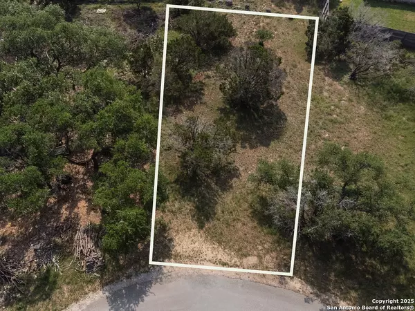 Canyon Lake, TX 78133,1009 Deerwood