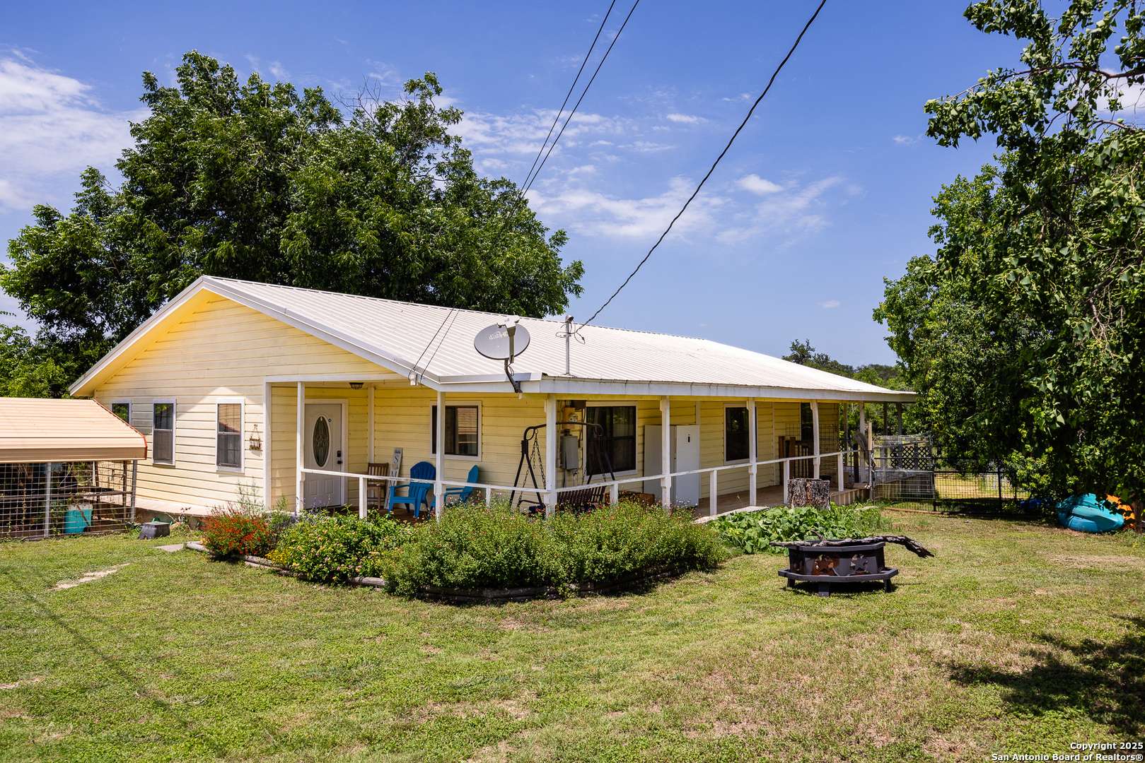 Bandera, TX 78003,904 State Highway 173