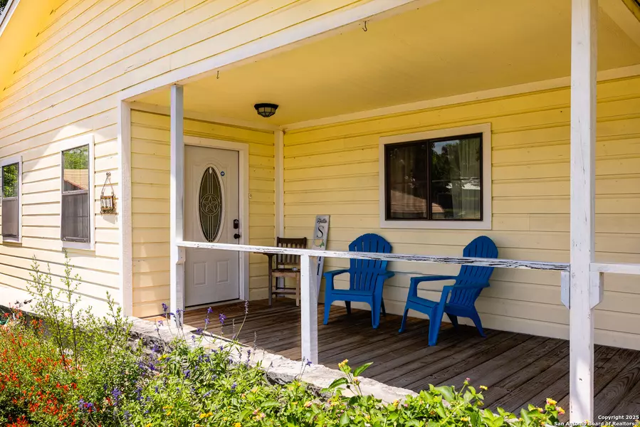 904 State Highway 173, Bandera, TX 78003