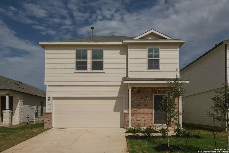 6727 Red Buffalo Trail, San Antonio, TX 78253