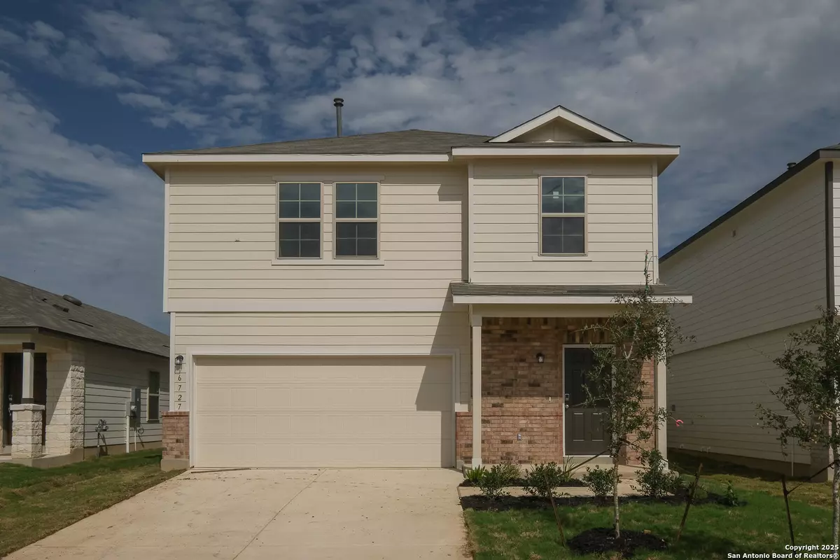 San Antonio, TX 78253,6727 Red Buffalo Trail