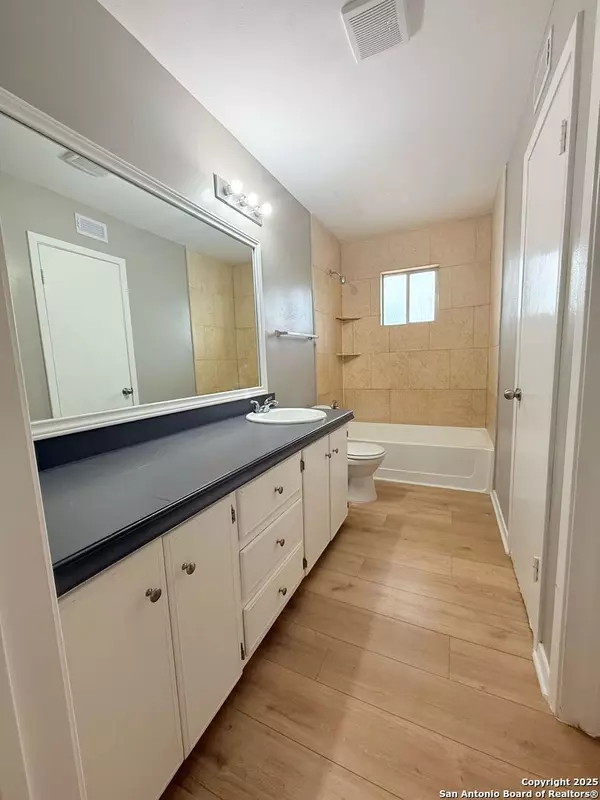 San Antonio, TX 78201,516 Gentleman Road UNIT 23