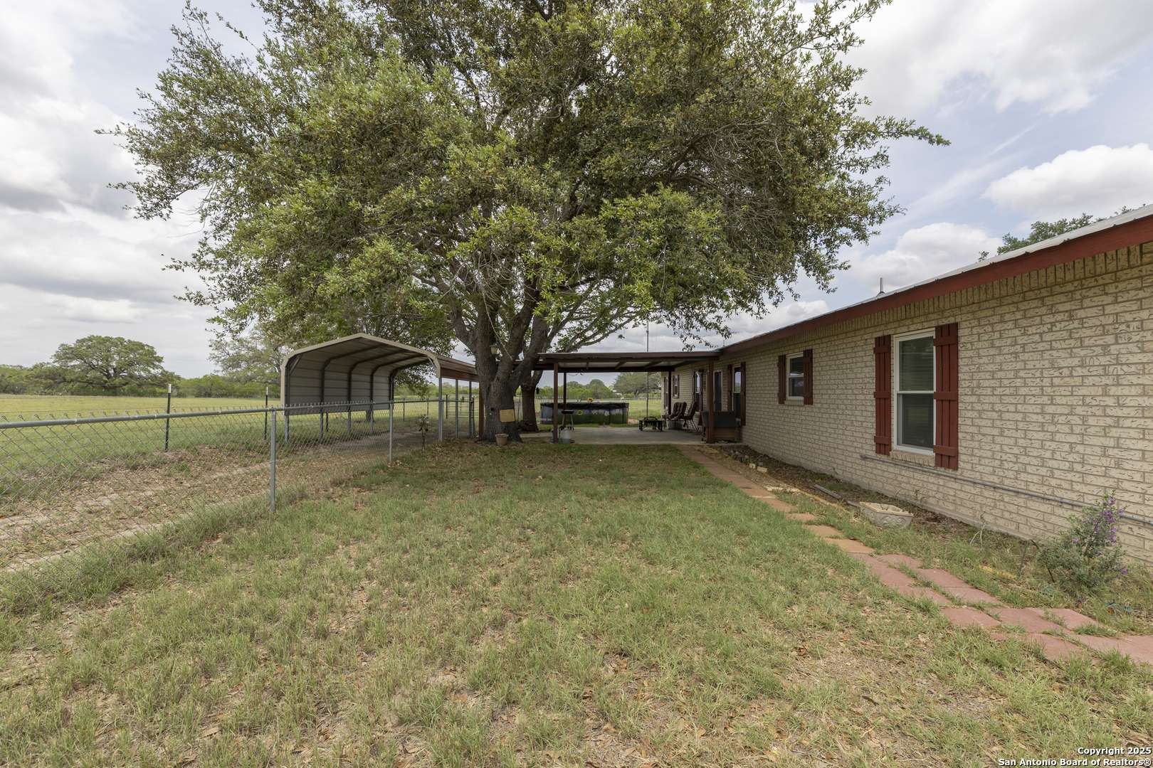 Pleasanton, TX 78064,865 Verdi Road
