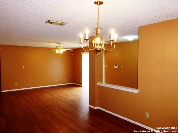 Converse, TX 78109,6854 CAPE MEADOW DR