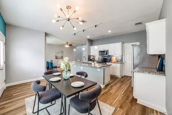 San Antonio, TX 78216,806 Sycamore Moon