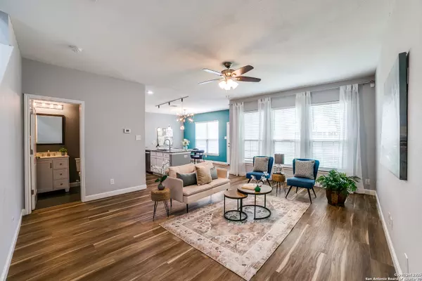 San Antonio, TX 78216,806 Sycamore Moon