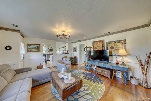 Harper, TX 78631,283 Second St