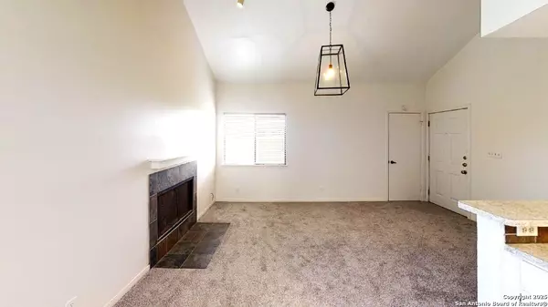 San Marcos, TX 78666,1013 Chestnut Street UNIT D6