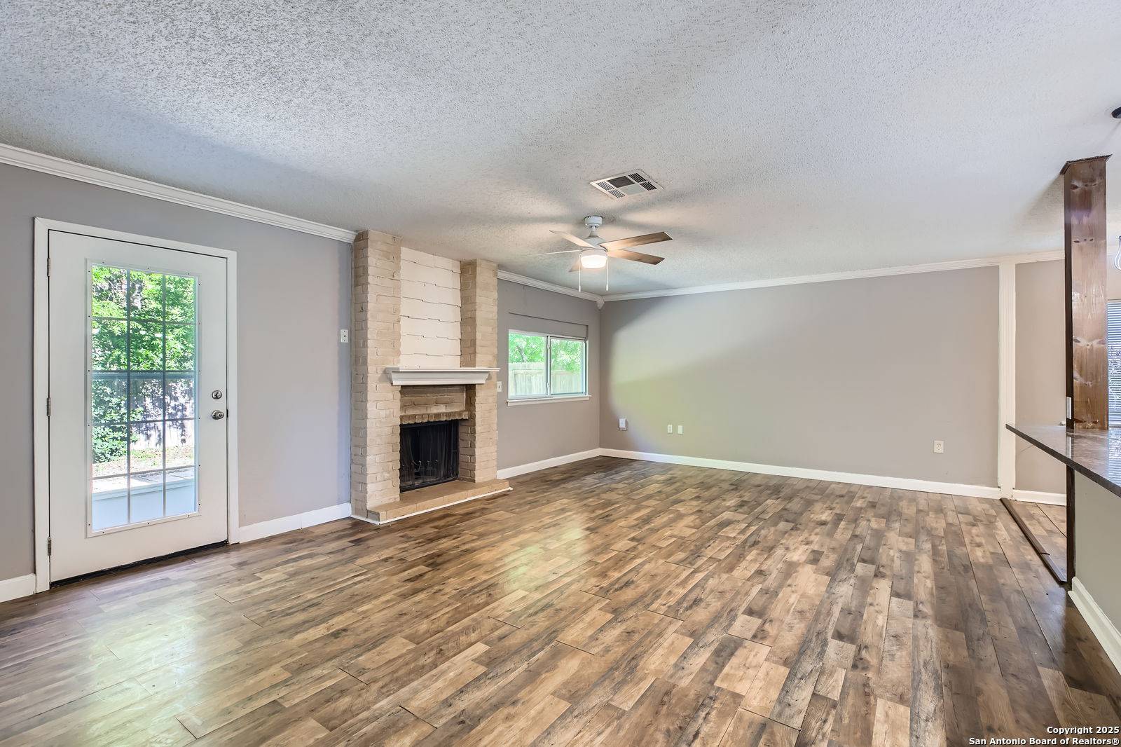 San Antonio, TX 78250,8203 Bowens Crossing St