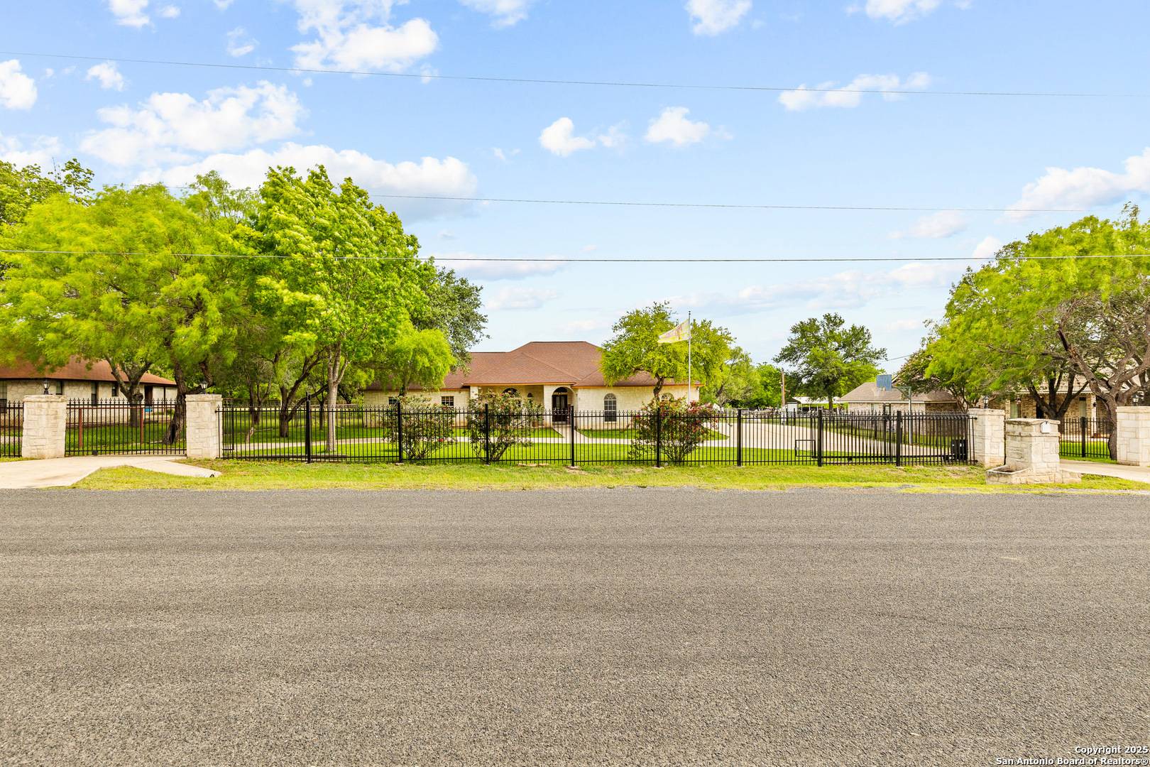 San Antonio, TX 78245,12037 Poinciana