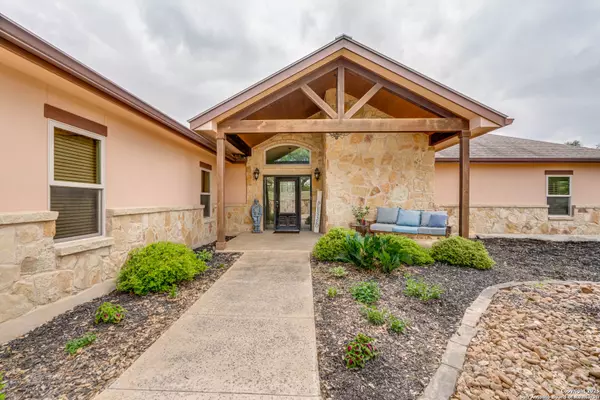 Canyon Lake, TX 78133,1117 Rebecca Way