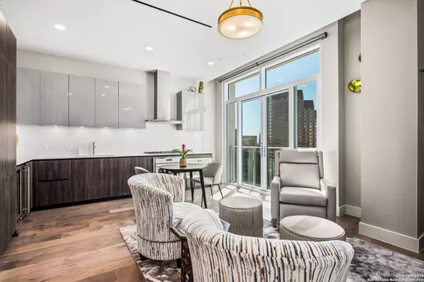 San Antonio, TX 78205,123 Lexington UNIT APT 1