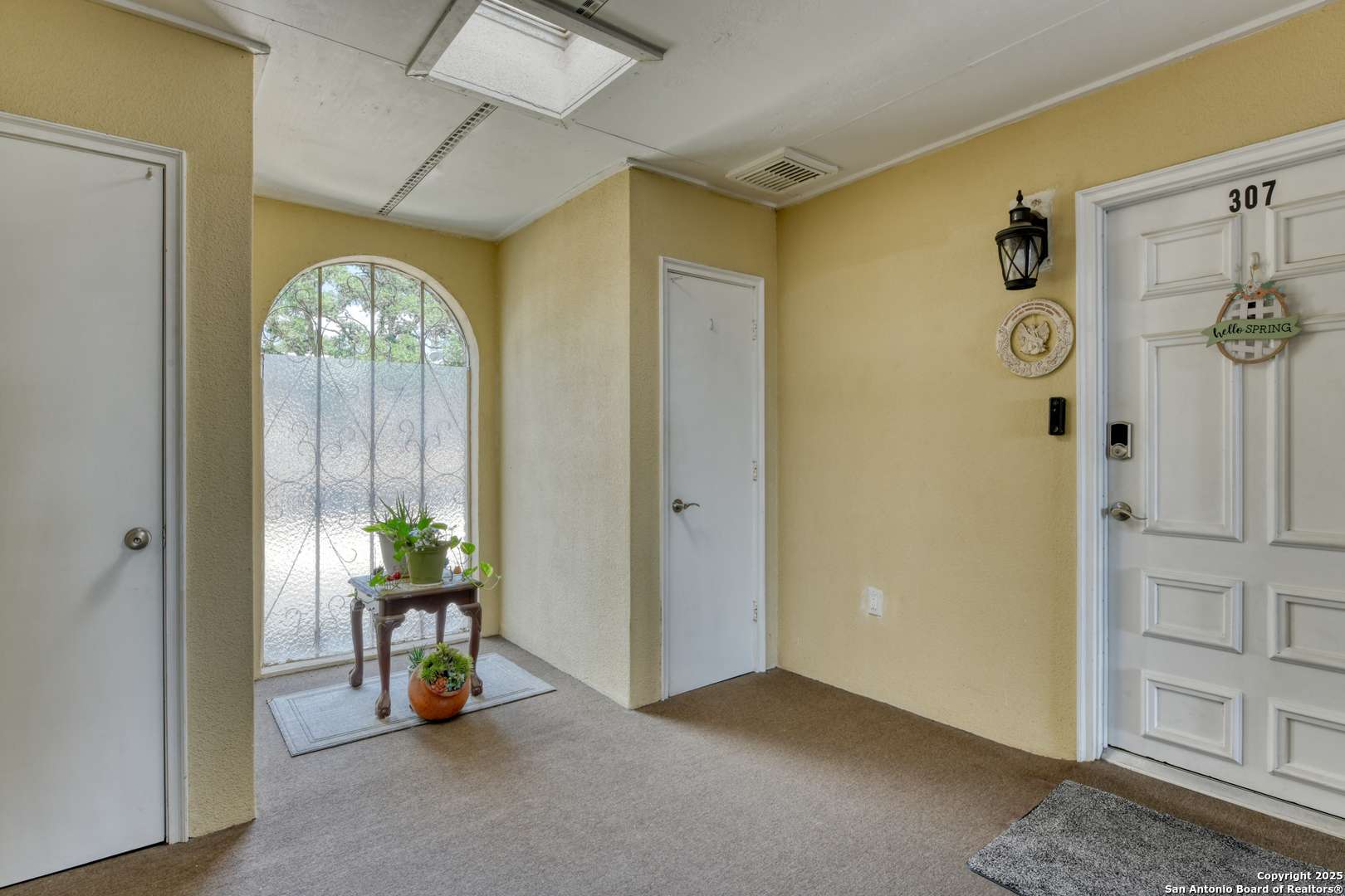 San Antonio, TX 78229,6718 Callaghan UNIT 307