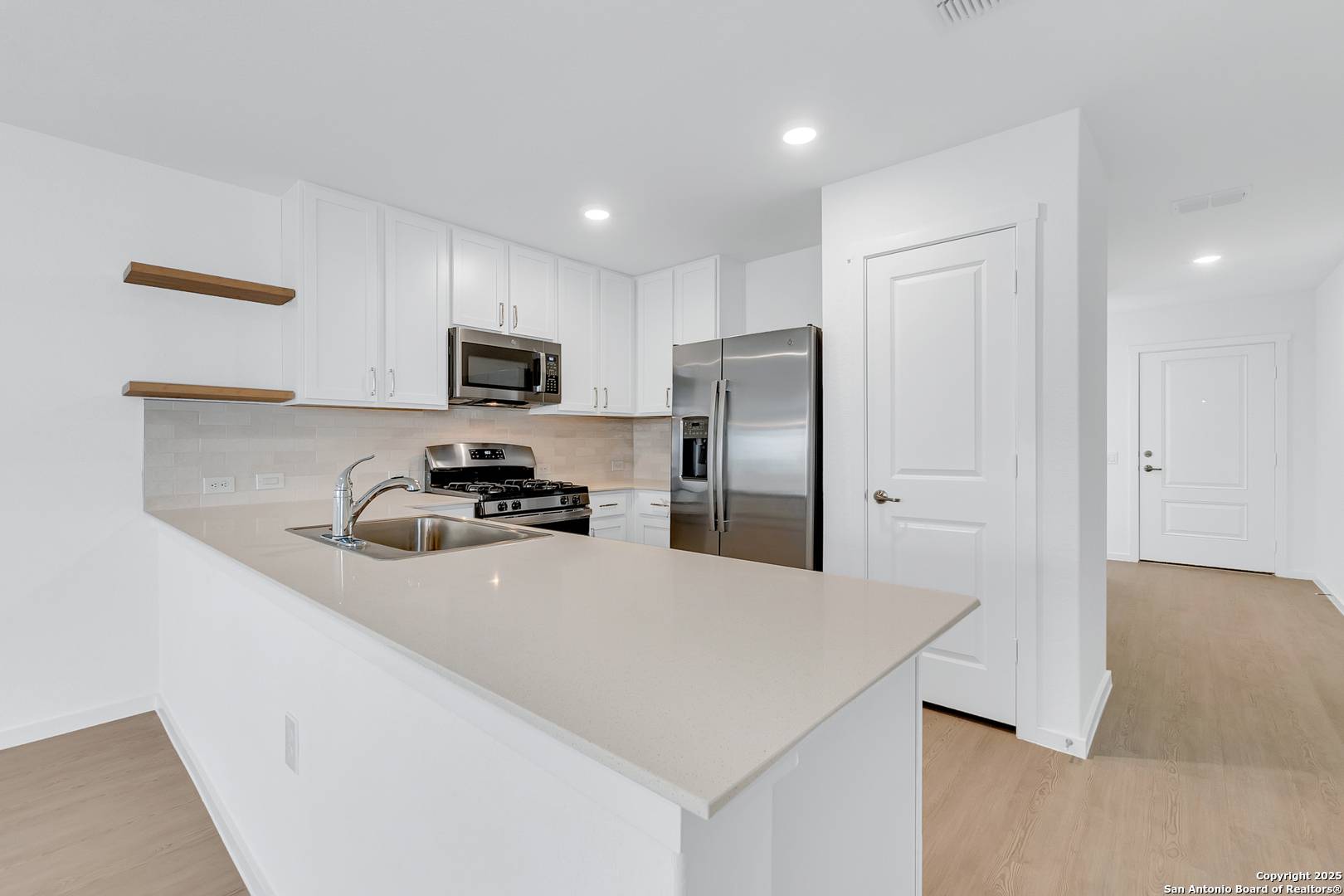 1419 mira mill, San Antonio, TX 78224