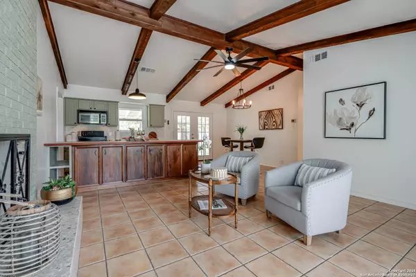 Kirby, TX 78219,3414 Vinecrest