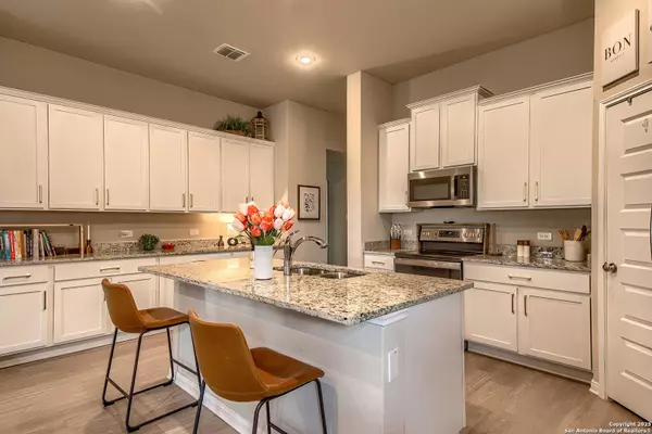 San Antonio, TX 78252,7723 Coffee Mill Street