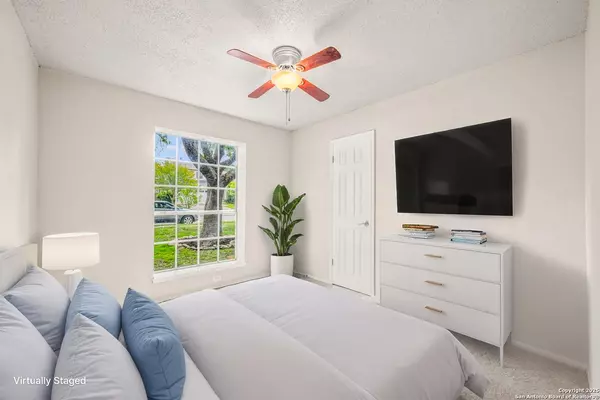 San Antonio, TX 78240,6323 Broadmeadow