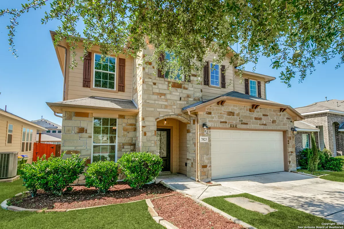 Selma, TX 78154,7823 Bluebird Haven