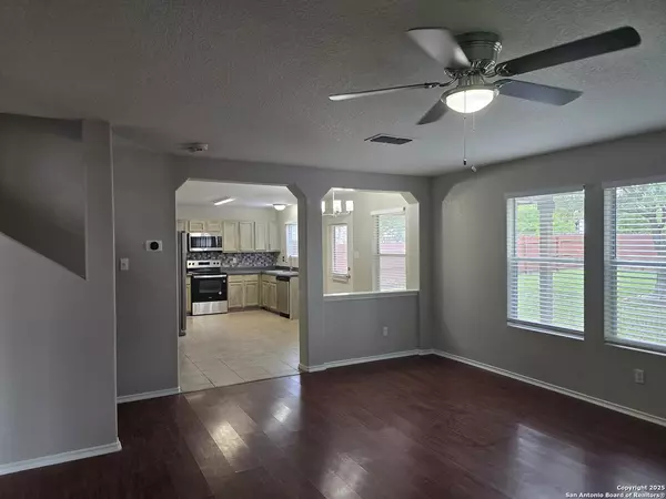 Selma, TX 78154,205 Hawk Meadows