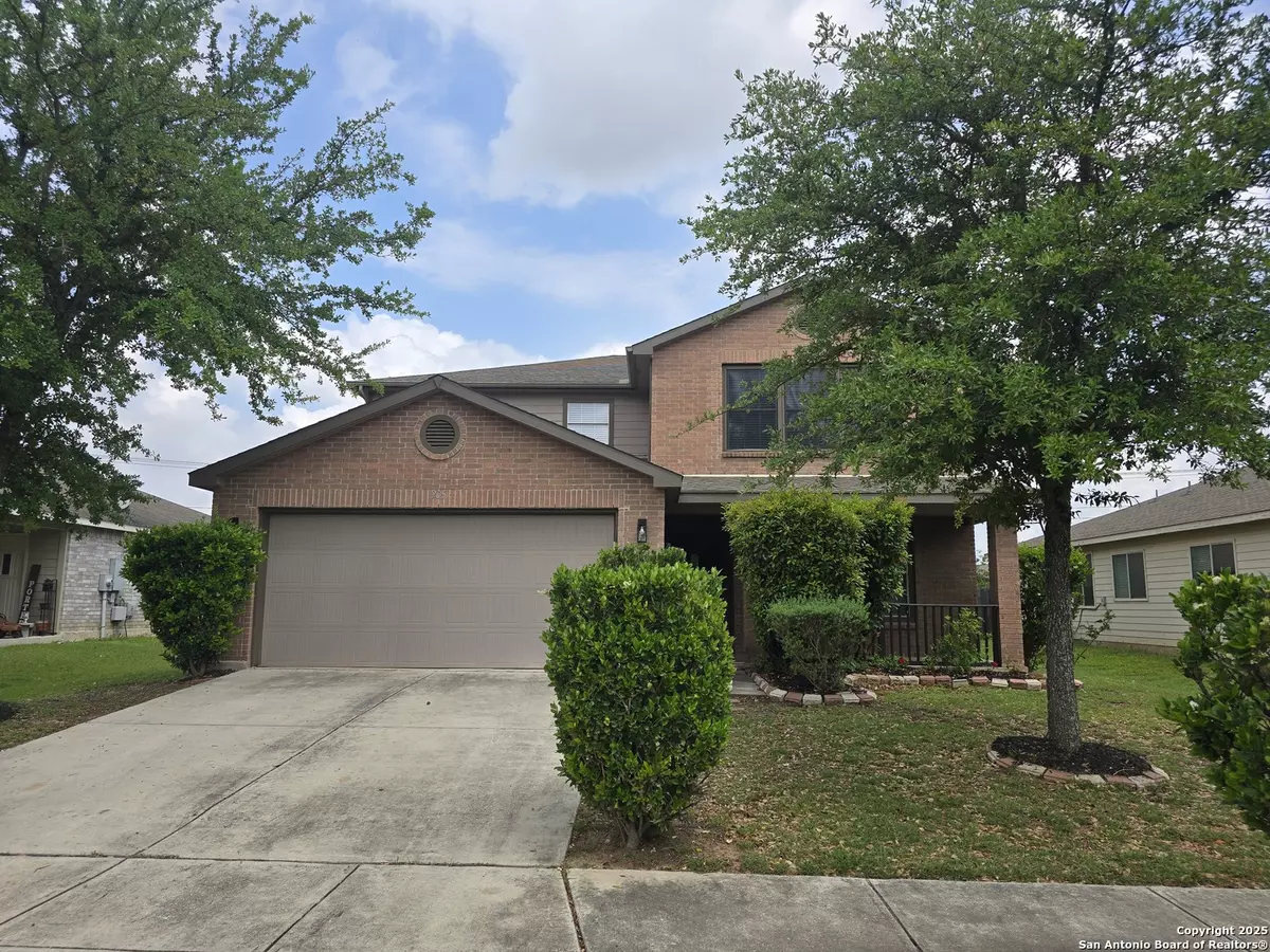 Selma, TX 78154,205 Hawk Meadows