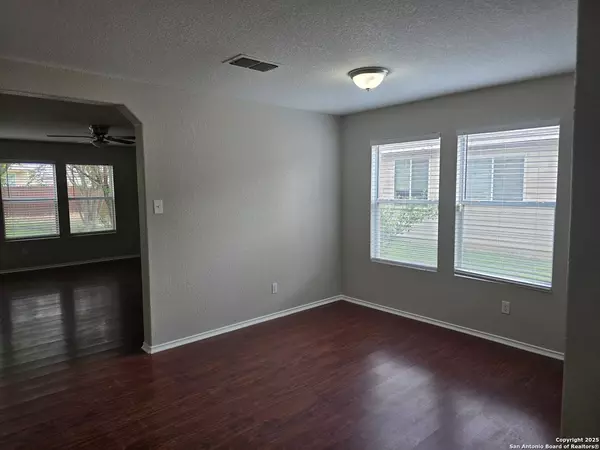 Selma, TX 78154,205 Hawk Meadows