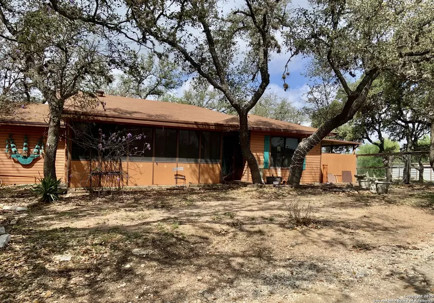 13663 Bandera, Helotes, TX 78023