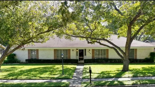 204 Hampshire, Victoria, TX 77904