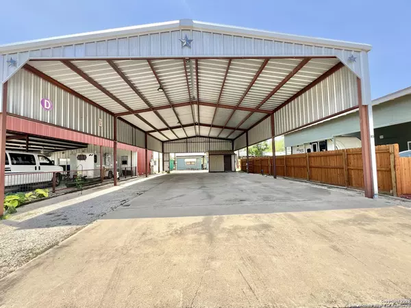 Brackettville, TX 78832,85 Redbud