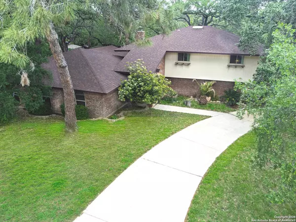 Hollywood Park, TX 78232,301 Sagecrest