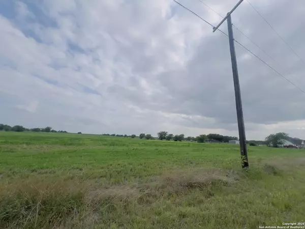 Seguin, TX 78155,TBD Thormeyer