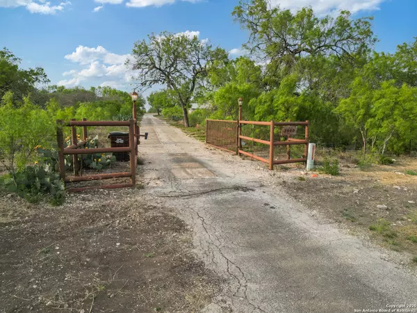 Hondo, TX 78861,3940 Us Highway 90