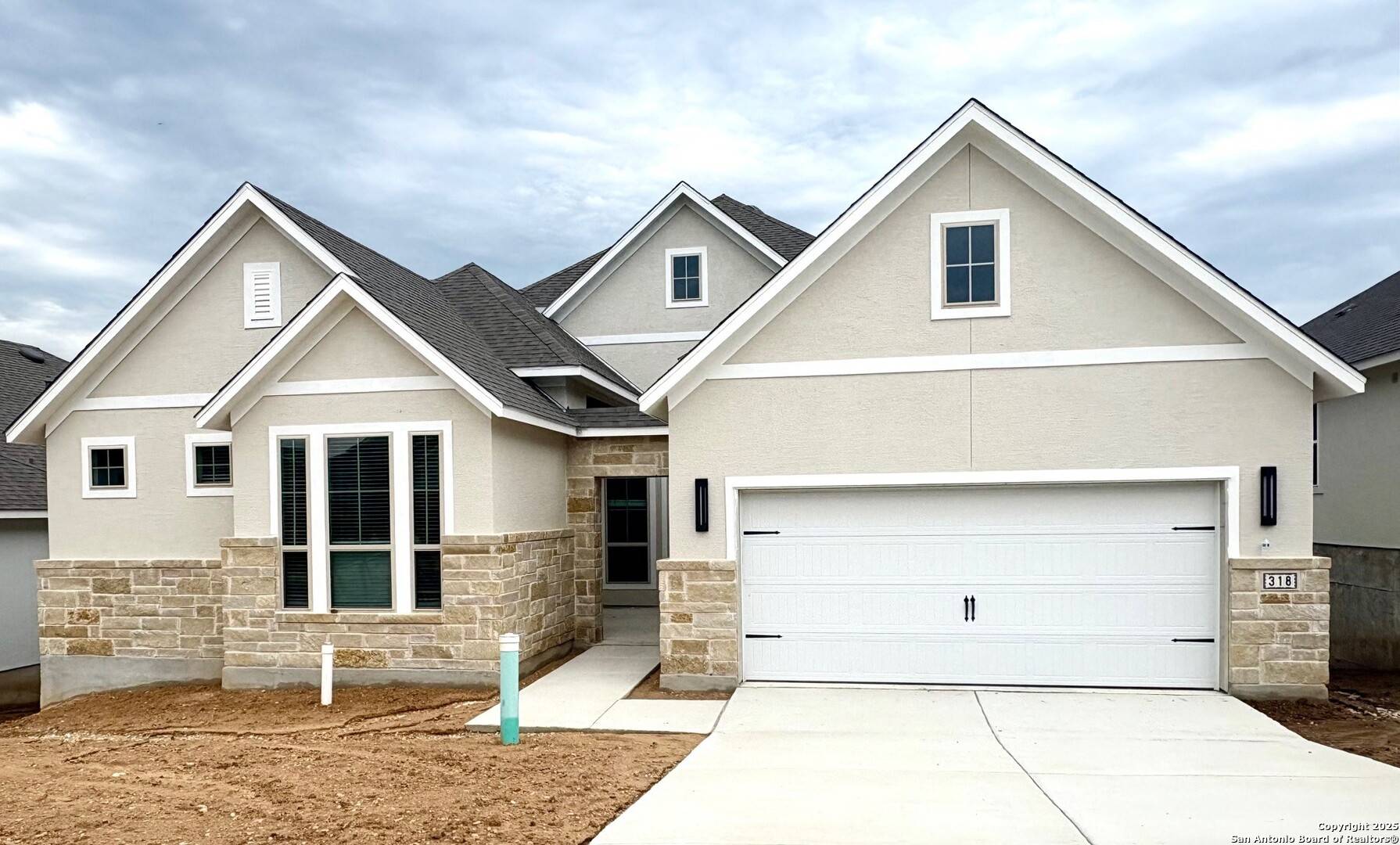 318 Vamanos, Boerne, TX 78006