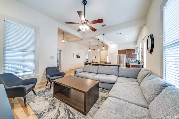 San Antonio, TX 78208,1118 Mason